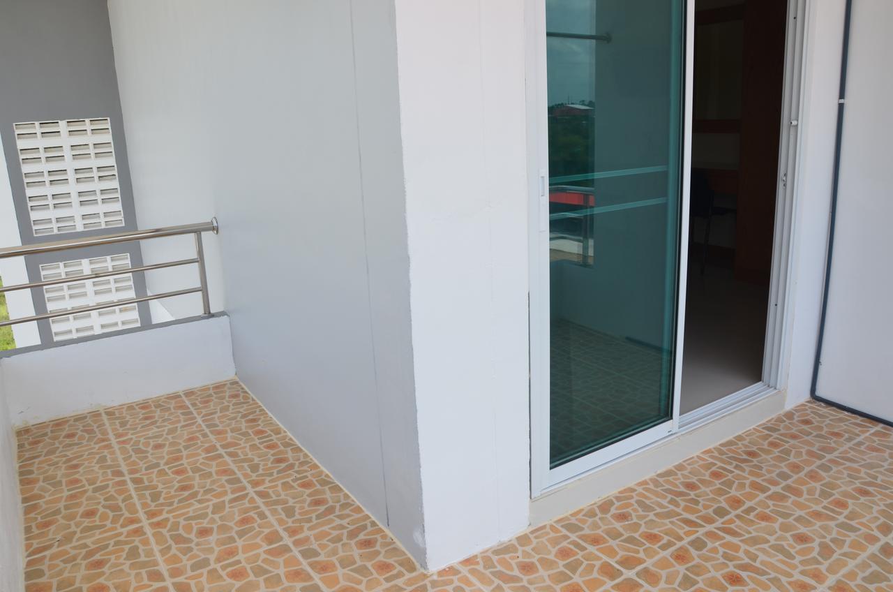 Volinta Park Apartment Rayong Kültér fotó