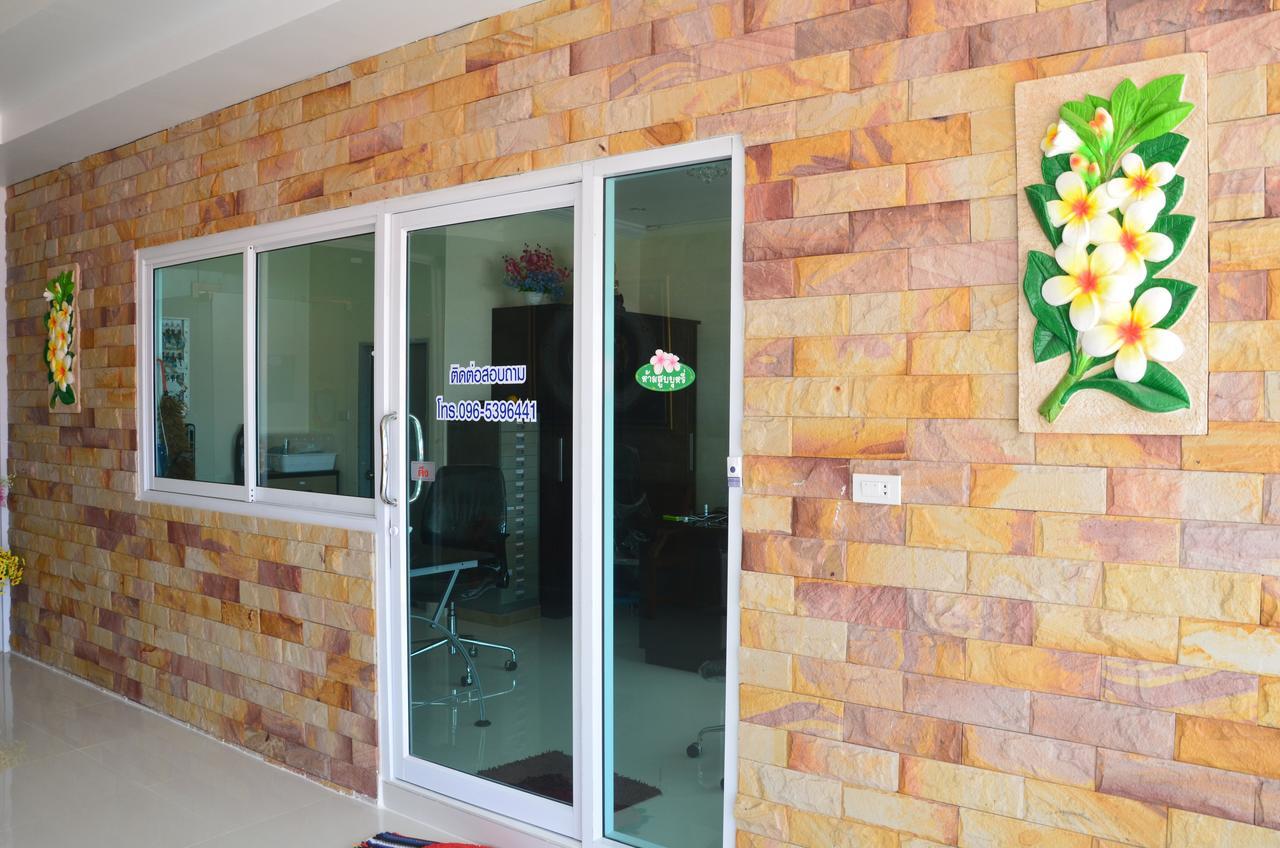 Volinta Park Apartment Rayong Kültér fotó